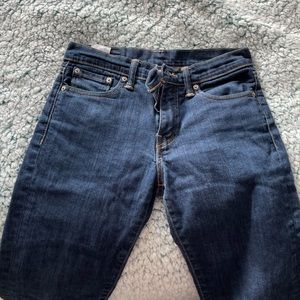 Levis straight leg jeans